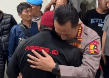 Kapolri Minta Maaf dan Temui Keluarga Ojol yang Tewas dalam Insiden Rantis Brimob