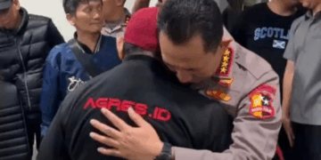 Kapolri Minta Maaf dan Temui Keluarga Ojol yang Tewas dalam Insiden Rantis Brimob