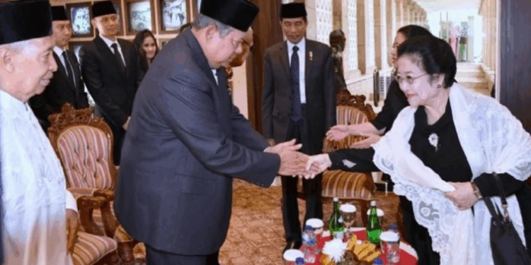 SBY Hadiri Sidang Tahunan MPR 2025, Sapa Sejumlah Tokoh Nasional
