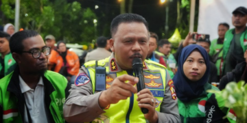 Kakorlantas Polri Kunjungi Warkop Ojol Kamtibmas Surabaya, Perkuat Silaturahmi dengan Driver Online