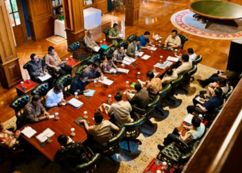 Prabowo Gelar Rapat di Hambalang, Pemerintah Percepat Penanganan Bencana dan Siaga Libur Akhir Tahun